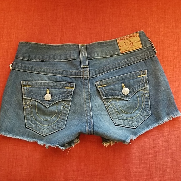 True Religion Distress Shorts - Picture 2 of 8